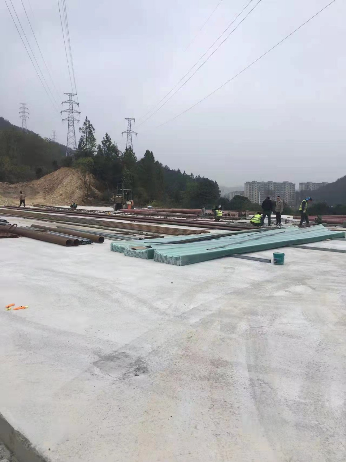 江西存量垃圾處理設(shè)備租賃及運(yùn)行管理順利完成，此路段順利通車。